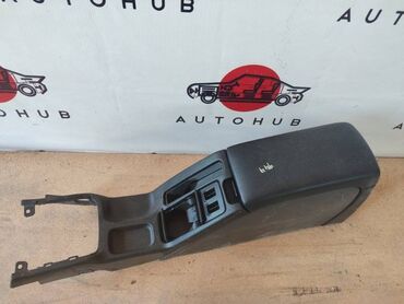 чашки для кофе: Подлокотник Subaru Legacy BH5 2 2001 (б/у)