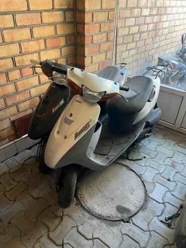 купить мини мотоцикл для детей на бензине: Скутер Suzuki, 50 куб. см, Бензин