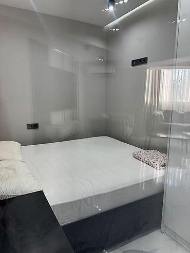 art square: 1 комната, 42 м², Индивидуалка, 3 этаж, Дизайнерский ремонт — 4