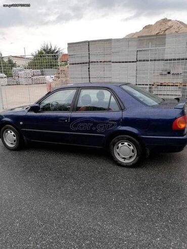 Οχήματα: Toyota Corolla: 1.4 l. | 2001 έ. Λιμουζίνα