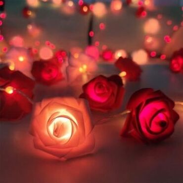 огоньки: Светодиодная гирлянда Розы красные 5 метров 40 бутонов Яркие огоньки
