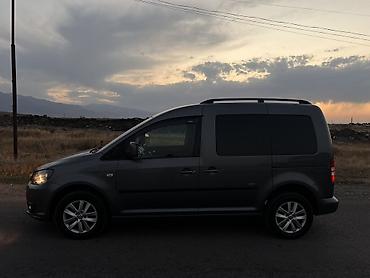 transporter multivan: Volkswagen Caddy: 2013 г., 1.2 л, Механика, Бензин, Фургон — 6