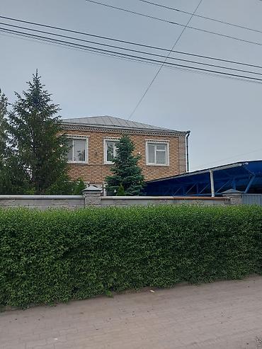 6 соток: Продаётся кирпичный двухэтажный дом в с. Ленинское с благоустроенным — 2