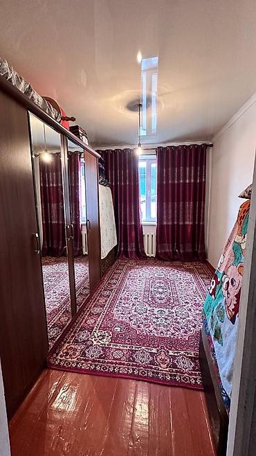 Продажа коттеджей и домов: Продается жилой дом с большим огражденным участком 8 соток, фактически at lalafo.kg — 14 Продажа коттеджей и домов: Продается жилой дом с большим огражденным участком 8 соток, фактически — 14