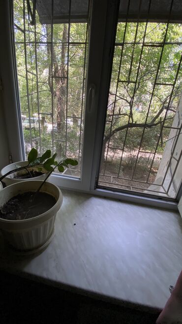 улица репина: 3 комнаты, 58 м², 104 серия, 1 этаж