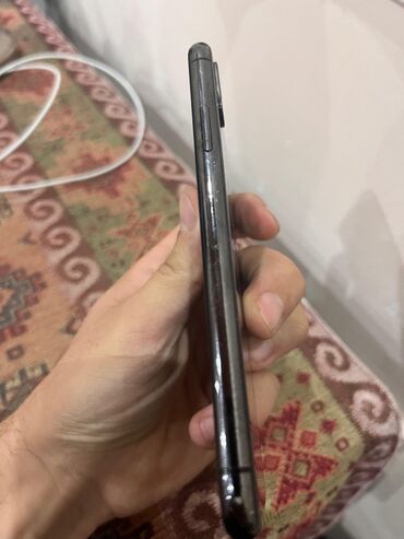 su aparati: IPhone X, 64 GB, Space Gray, Qırıq
