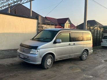 дом в машине: Honda Stepwgn: 2002 г., 2 л, Бензин