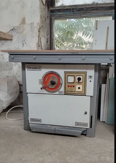 Digər mişarlar: Elektrik lobzik Ünvandan götürmə, Kredit yoxdur