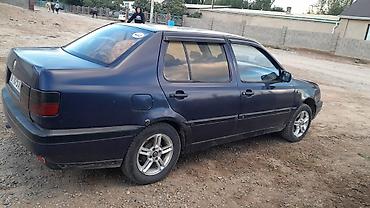 Volkswagen: Volkswagen Vento: 1997 г., 1.8 л, Механика, Бензин, Седан — 4