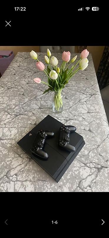 ps3 süper slim: Playstation 4 500gb yaddash,iki pult(orginal) pultun biri şunurla — 2