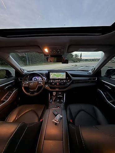 Toyota: Toyota Highlander: 2023 г., Гибрид, Внедорожник — 10