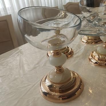 gence qab: Teze karobkasında 4 lü dest.Gelinck Original Crystal şirniyyat-servis — 2