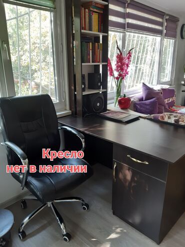 офисный столы: Офисный Стол, цвет - Черный, Новый