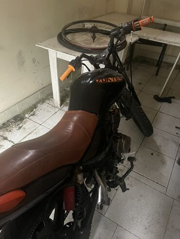 Motosikletlər: Zontes - Zontes, 150 sm3, 2020 il, 10000 km