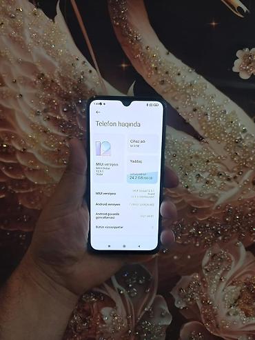 honor 8 s: Xiaomi Mi 9, rəng - Mavi, 
 Sensor — 5