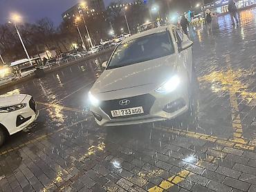 spark 2017: Hyundai Solaris: 2017 г., 1.6 л, Автомат, Бензин, Седан — 2
