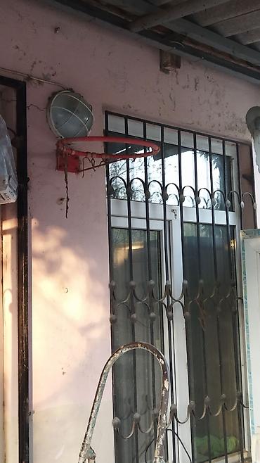 İdman və istirahət: Basketbol səbəti – divara bərkidilən.Material: metal halqa — 3