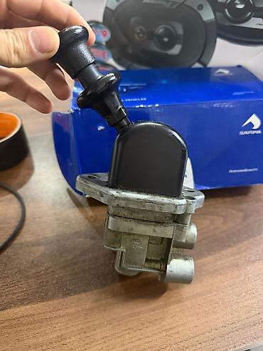 qosqu: Satılır — SAMPA 091.103 əl tormoz kranı (Hand Brake Valve) Yeni — 2
