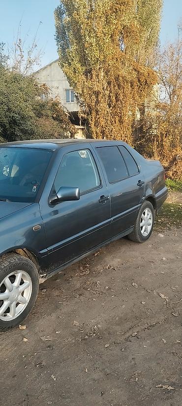 golf venta: Volkswagen Vento: 1995 г., 1.8 л, Механика, Бензин, Седан — 2