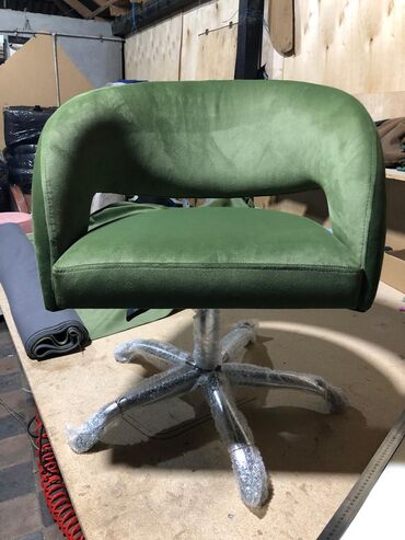 Salon, tibbi kreslolar: Yeni — 32