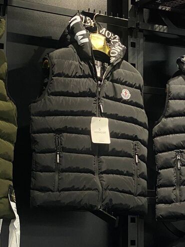 Prsluci: Prsluci u ponudi 4200 din s m l xl 2xl — 4