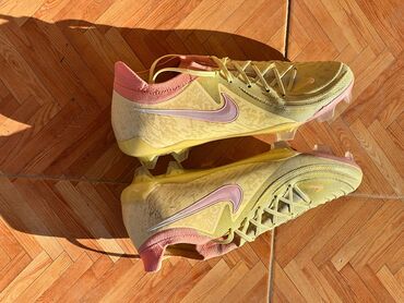air jordan ayakkabı: İdman ayaqqabısı Nike