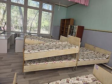 bed sheets: Двухъярусная детская кровать, Б/у, ЛДСП, цвет - Бежевый — 2