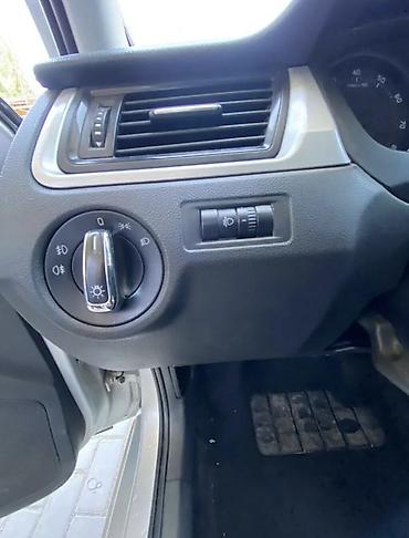 Skoda: Skoda Rapid: 2016 г., 1.6 л, Автомат, Бензин — 10