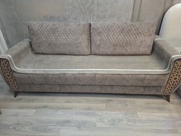 Divanlar: Di̇van-kravat, İşlənmiş, Açılan, Bazalı, Nabuk, Çatdırılma yoxdur — 2