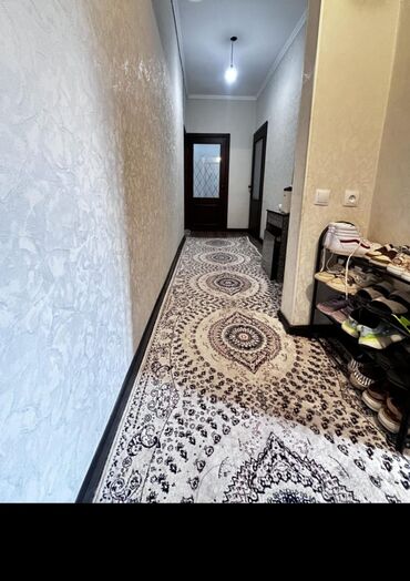 квартира керек ош базар жактан: 3 комнаты, 88 м², 106 серия улучшенная, 1 этаж, Евроремонт
