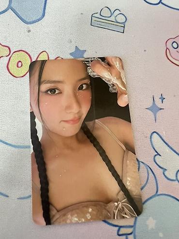 mini çanta: Məhsul: BLACKPINK “DEADLINE” jisoo rəsmi photocard - Albom: BLACKPINK — 1