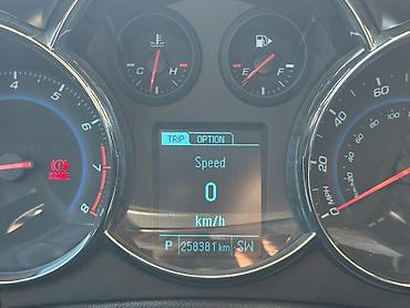 kia rio satışı: Chevrolet Cruze: 1.4 l | 2015 il 250000 km Sedan — 7