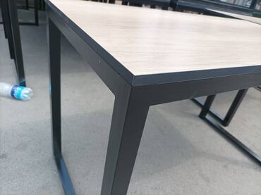 Компьютерные столы: Компьютерный стол.
Рабочий стол в наличии и на заказ — 8