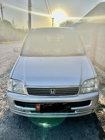 крыло на фит: Honda Stepwgn: 2001 г., Бензин, Минивэн — 1