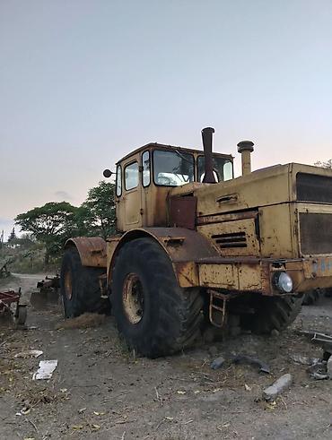275 40 18: Ağır sinif dörd təkərli çəkmə traktoru - Çərçivə konstruksiyalı, iri — 1