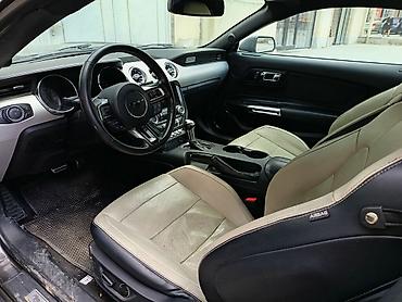 balaca maşın: Ford Mustang: 2.3 l | 2016 il 160253 km — 5