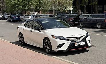 Toyota: Toyota Camry: 2017 г., 2.5 л, Автомат, Бензин, Седан — 3