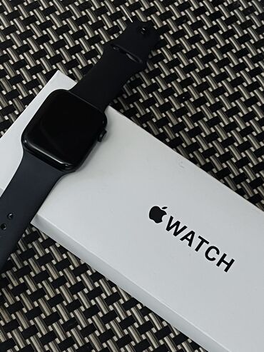 Smart saatlar: İşlənmiş, Smart saat, Apple, Sensor ekran, rəng - Qara