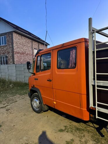 грузовой техника: Жеңил жүк ташуучу унаа, Mercedes-Benz, Дубль, 3 т, Колдонулган