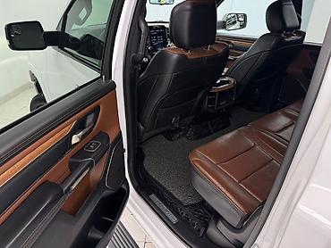 Dodge: Dodge Ram 1500: 2021 г., 5.7 л, Автомат, Бензин, Пикап — 13