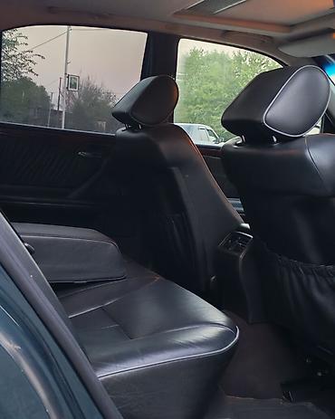 mesedesin tezə cıxan: Mercedes-Benz E 240: 2.4 l | 2000 il Sedan — 9