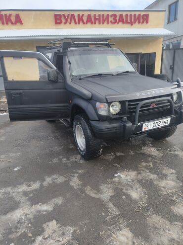 Mitsubishi: Mitsubishi Pajero: 1992 г., 2.5 л, Автомат, Дизель, Внедорожник — 22