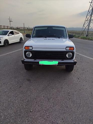 w211 radiator: VAZ (LADA) 4x4 Niva: 1.7 l | 2005 il Ofrouder/SUV — 2
