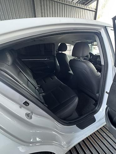 хундай аванте 1: Hyundai Avante: 2019 г., 1.6 л, Автомат, Бензин, Седан — 4