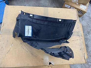 Karoserija: LEVO POTKRILO ZA AUDI A4 - 8W0853887L | Prednje levo potkrilo za — 2