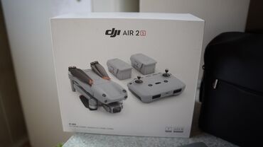 дрон 4к: DJI AIR2S как новый !5 БАТАРЕЕК добавил защитку от лопастей и флешку