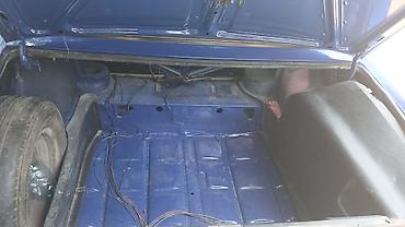 vaz 2106 şit: VAZ 2106 sedan, mavi rəng. Xüsusiyyətlər: - Korpus: 4 qapılı sedan — 3