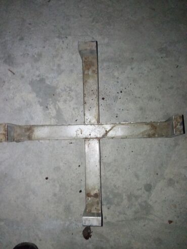 Tava-qazan dəstləri: Qazan, rəng - Gümüşü, Paslanmayan polad, Türkiyə — 23