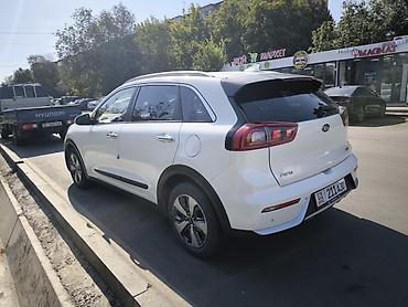 евакотор: Kia Niro: 2018 г., 1.6 л, Робот, Гибрид, Кроссовер — 4