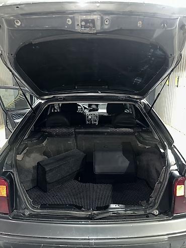 митсубиси спес стар: Rover 418: 2002 г., 1.5 л, Вариатор, Бензин, Хэтчбэк — 6